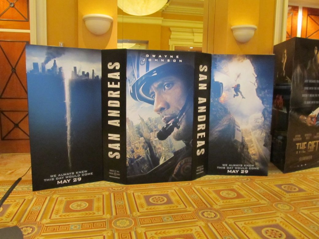 Новые постеры с CinemaCon и фото с площадки «Дэдпула» - Изображение 21 Новые постеры с CinemaCon и фото с площадки «Дэдпула» - Изображение 21